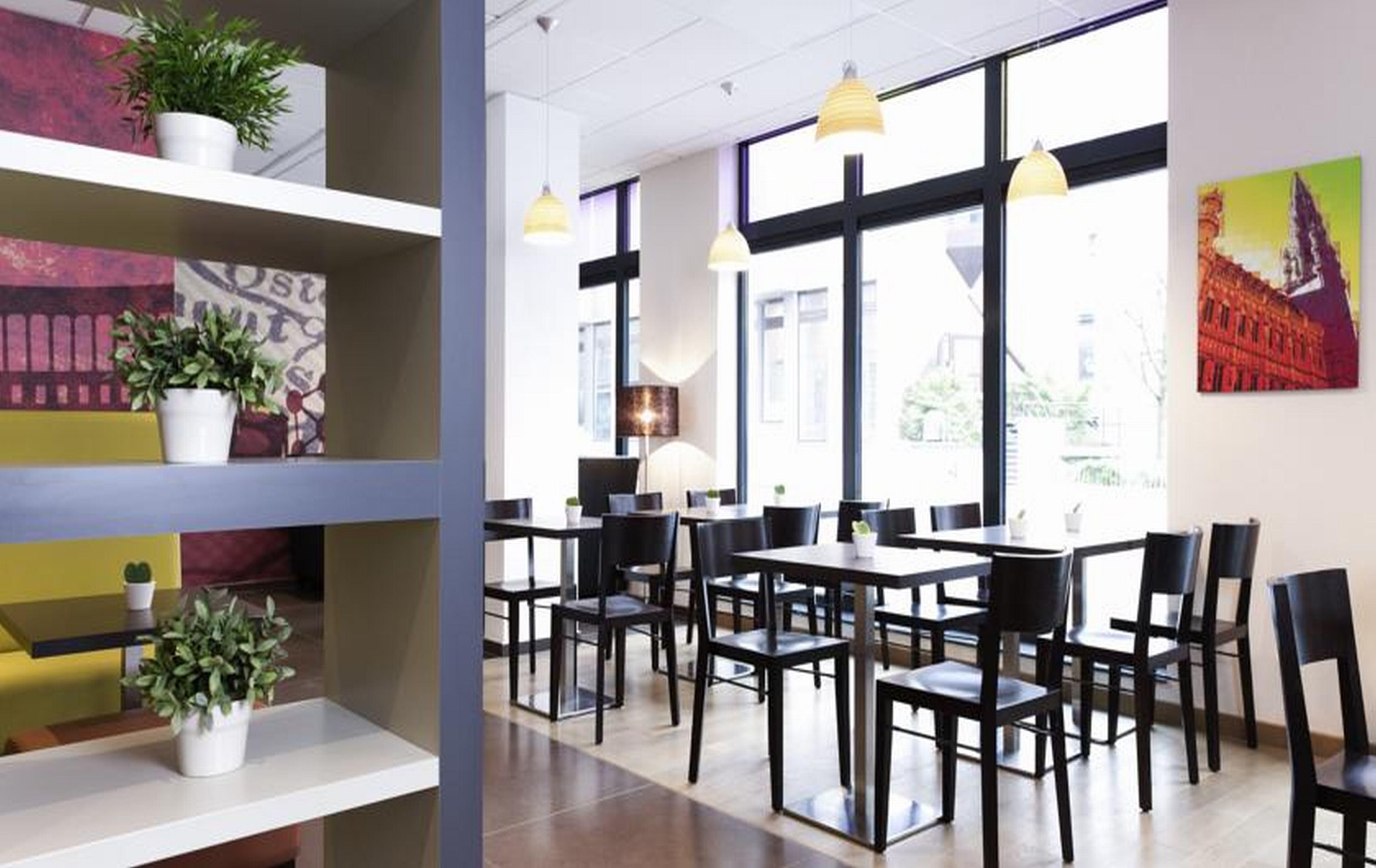 Ibis Styles Hotel Brussels Centre Stephanie Saint-Gilles Exterior photo