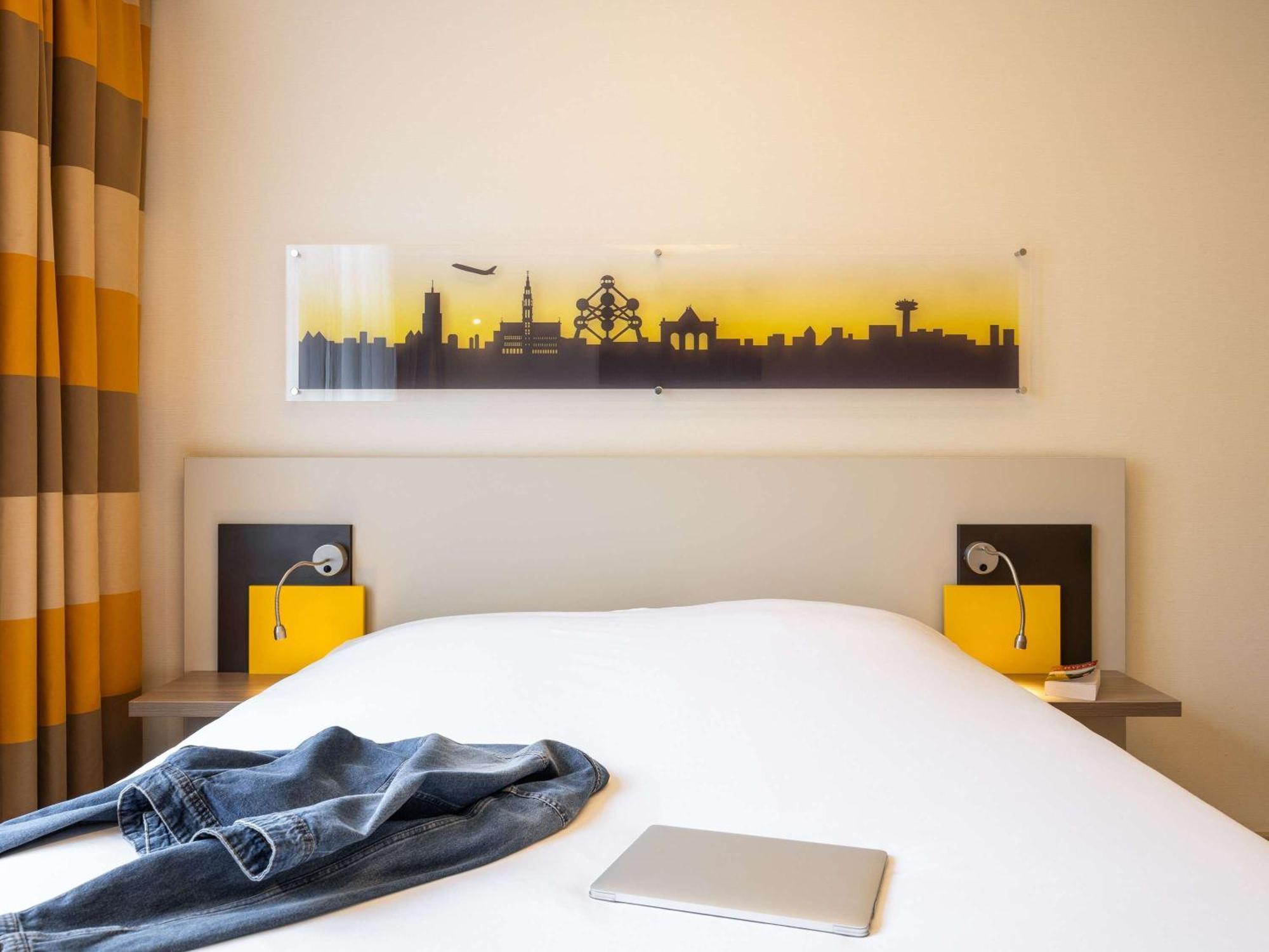 Ibis Styles Hotel Brussels Centre Stephanie Saint-Gilles Exterior photo
