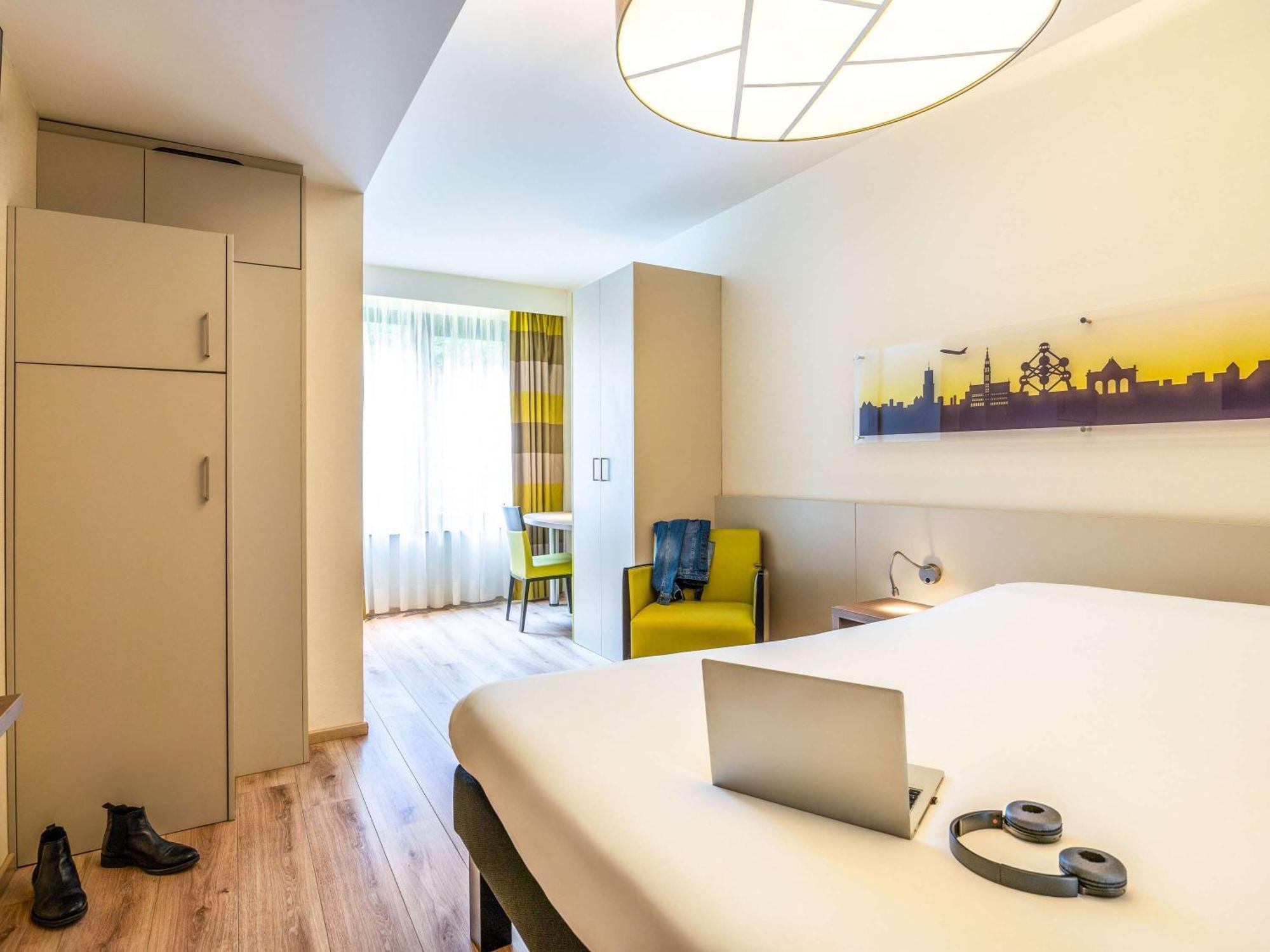 Ibis Styles Hotel Brussels Centre Stephanie Saint-Gilles Exterior photo