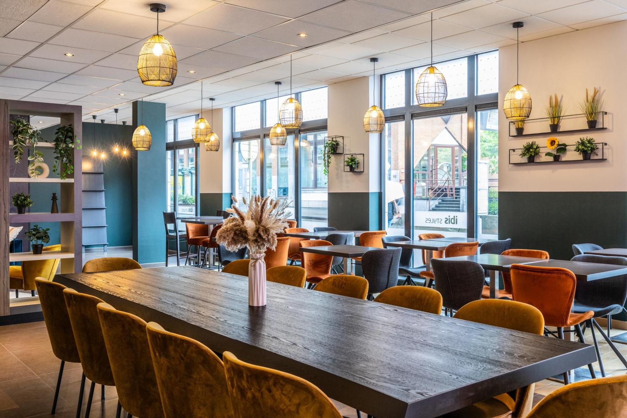 Ibis Styles Hotel Brussels Centre Stephanie Saint-Gilles Exterior photo
