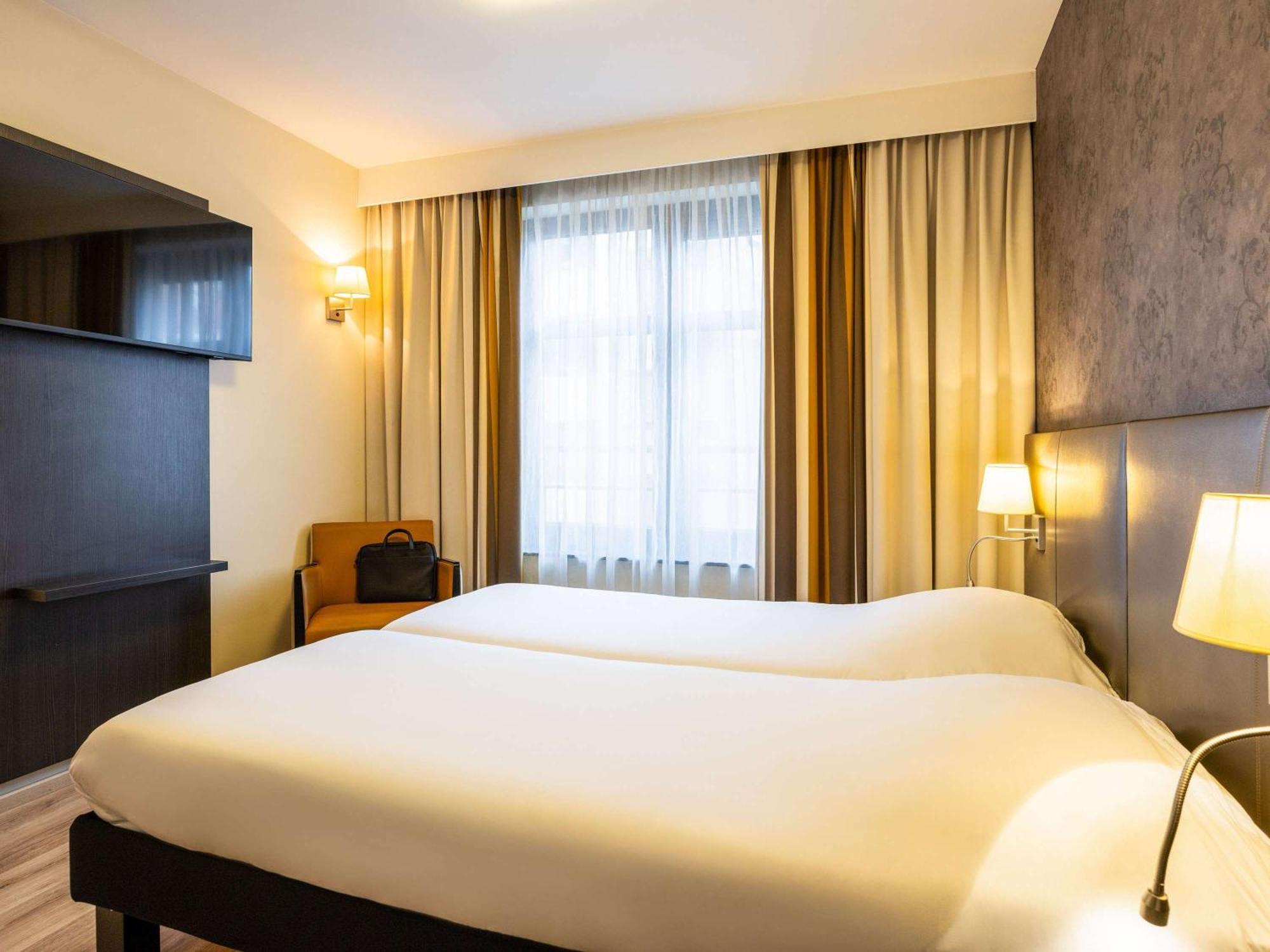 Ibis Styles Hotel Brussels Centre Stephanie Saint-Gilles Exterior photo