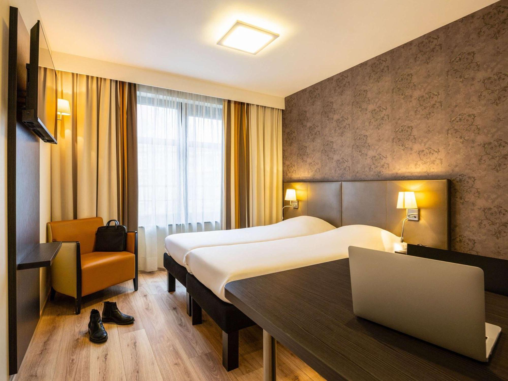 Ibis Styles Hotel Brussels Centre Stephanie Saint-Gilles Exterior photo