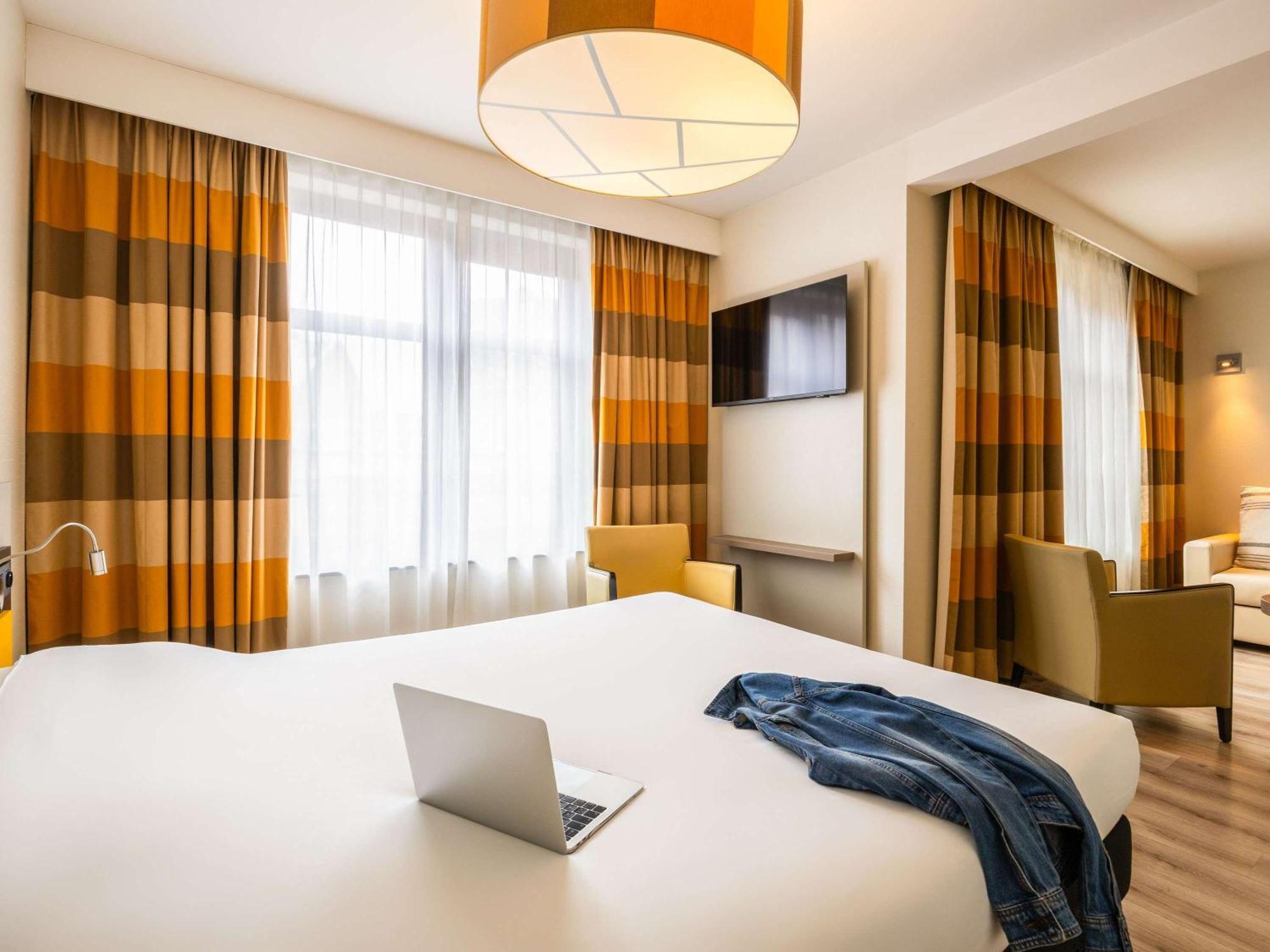 Ibis Styles Hotel Brussels Centre Stephanie Saint-Gilles Exterior photo